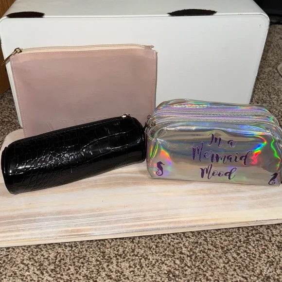 Cosmetic/makeup bag set - Picture 1 of 7